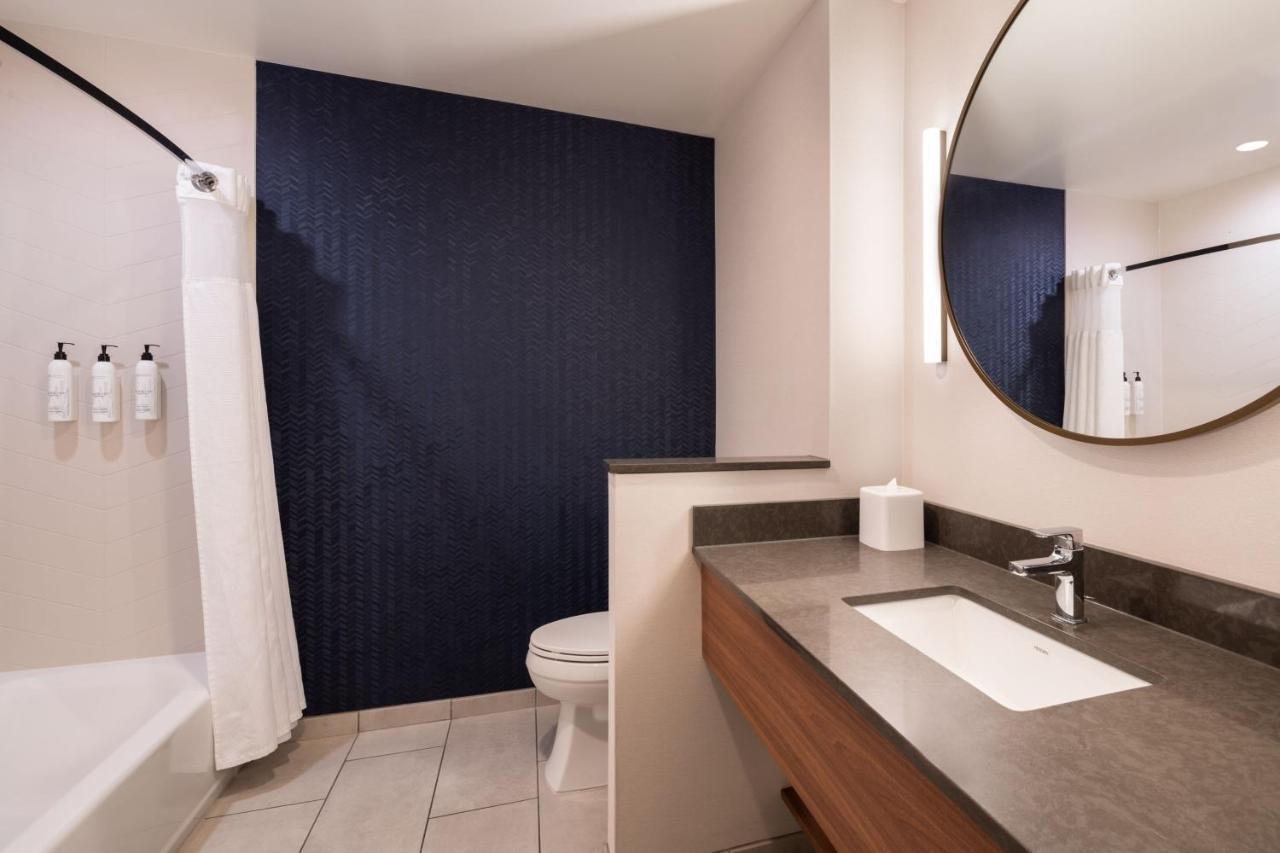 Fairfield Inn & Suites By Marriott Cleveland Tiedeman Road Brooklyn Exteriér fotografie